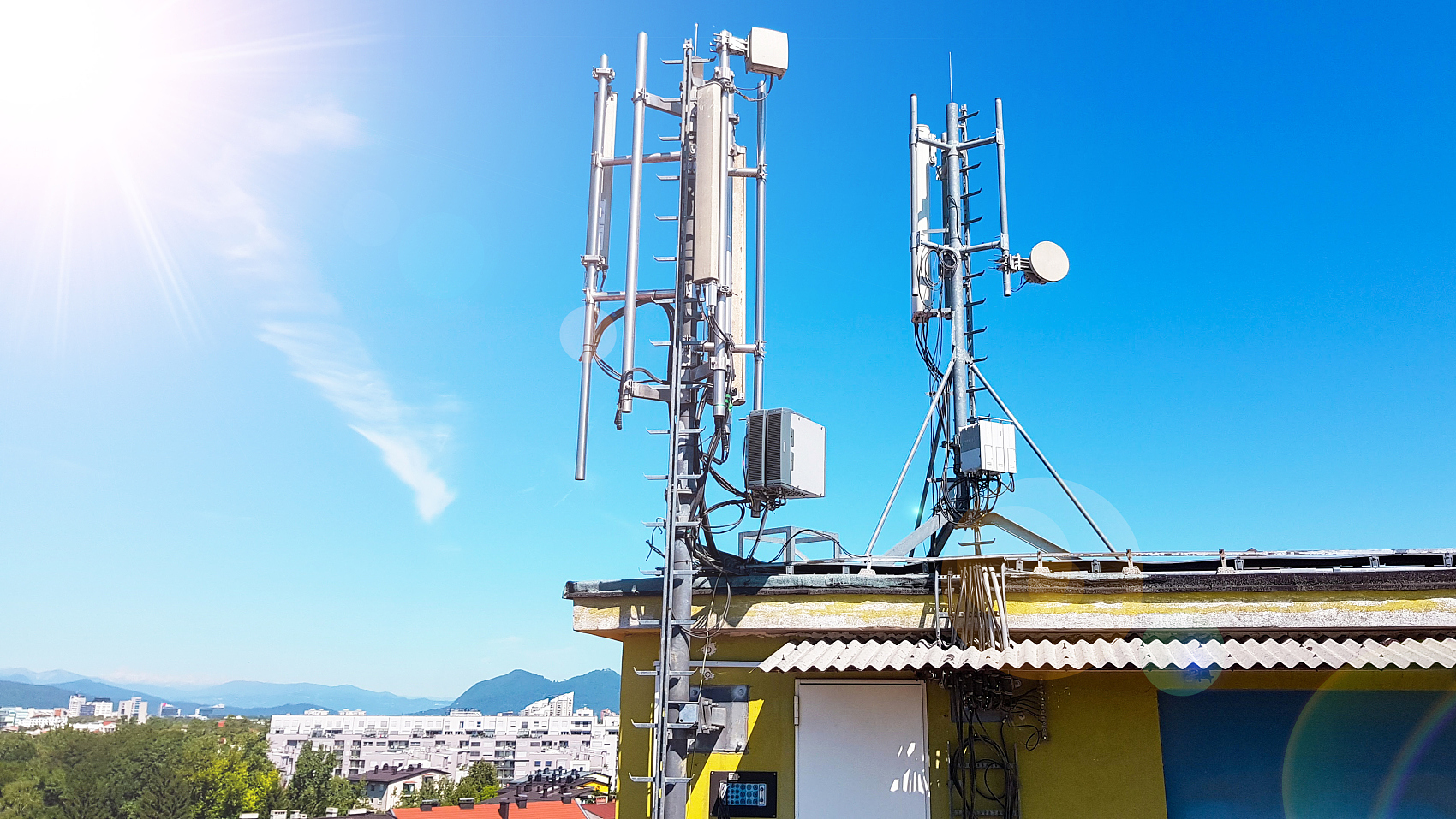 Diverse Energy Storage Solutions for Telecom Base Stations